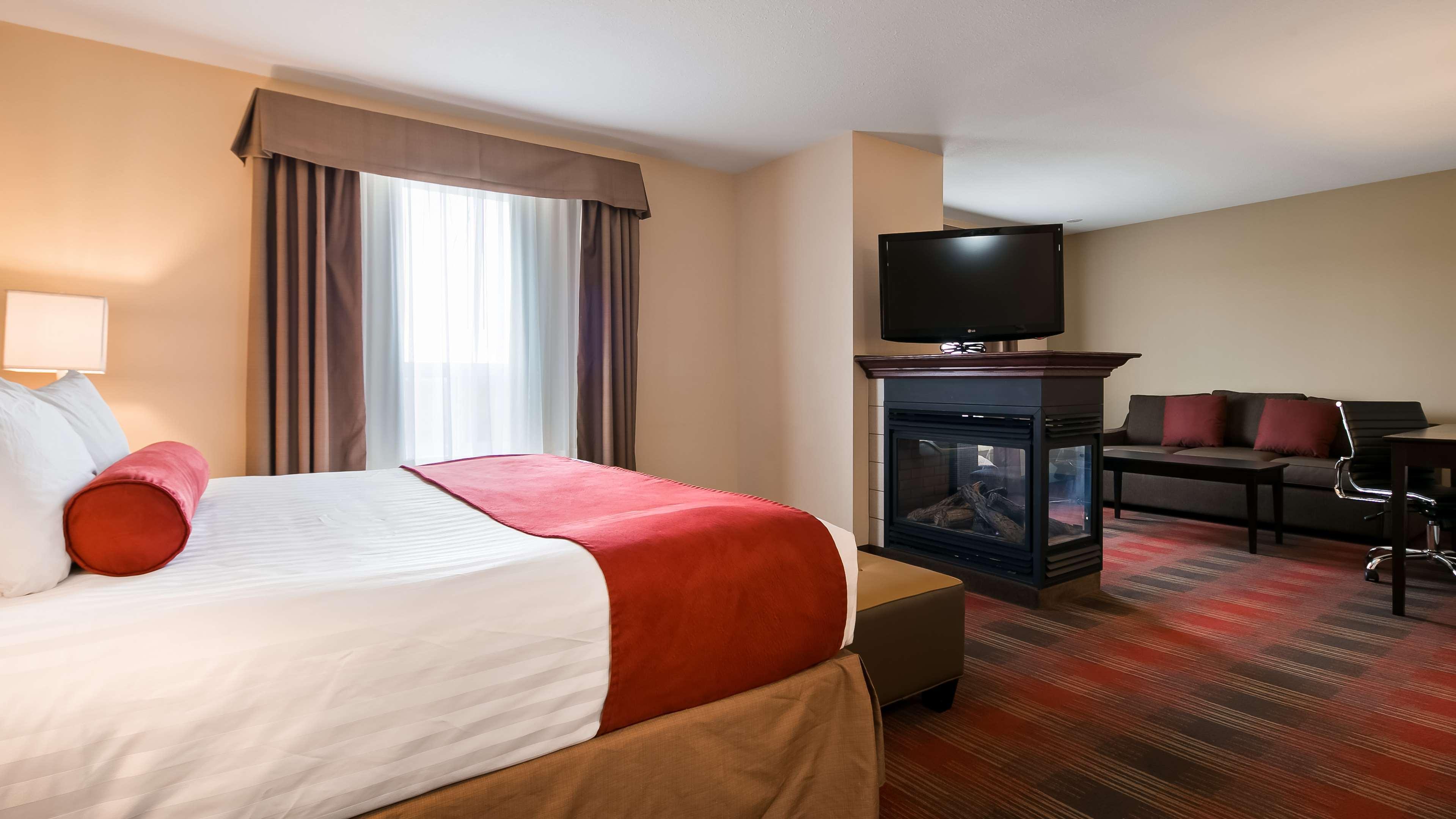 Best Western Plus Red Deer Inn & Suite Exterior foto