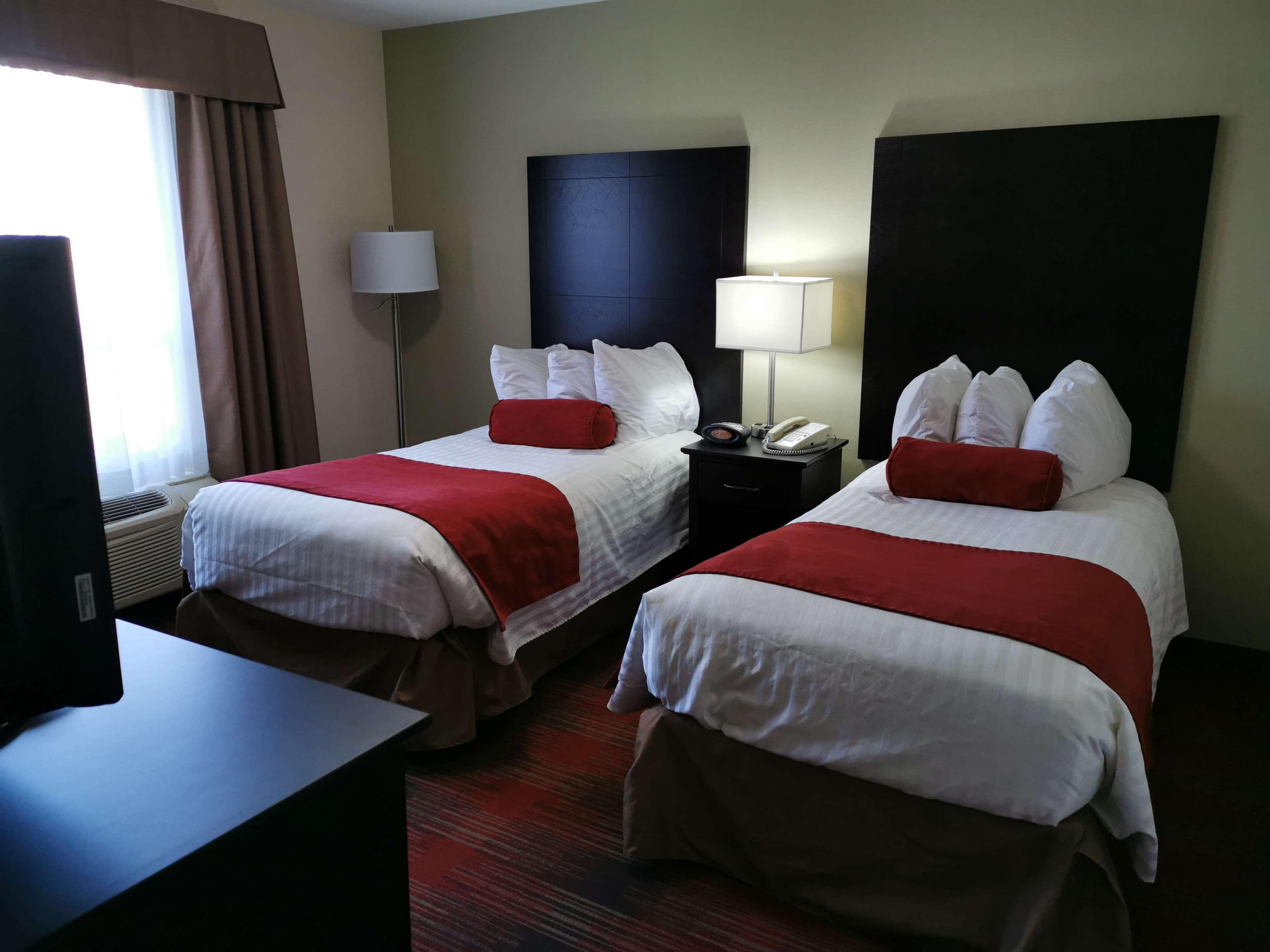 Best Western Plus Red Deer Inn & Suite Exterior foto
