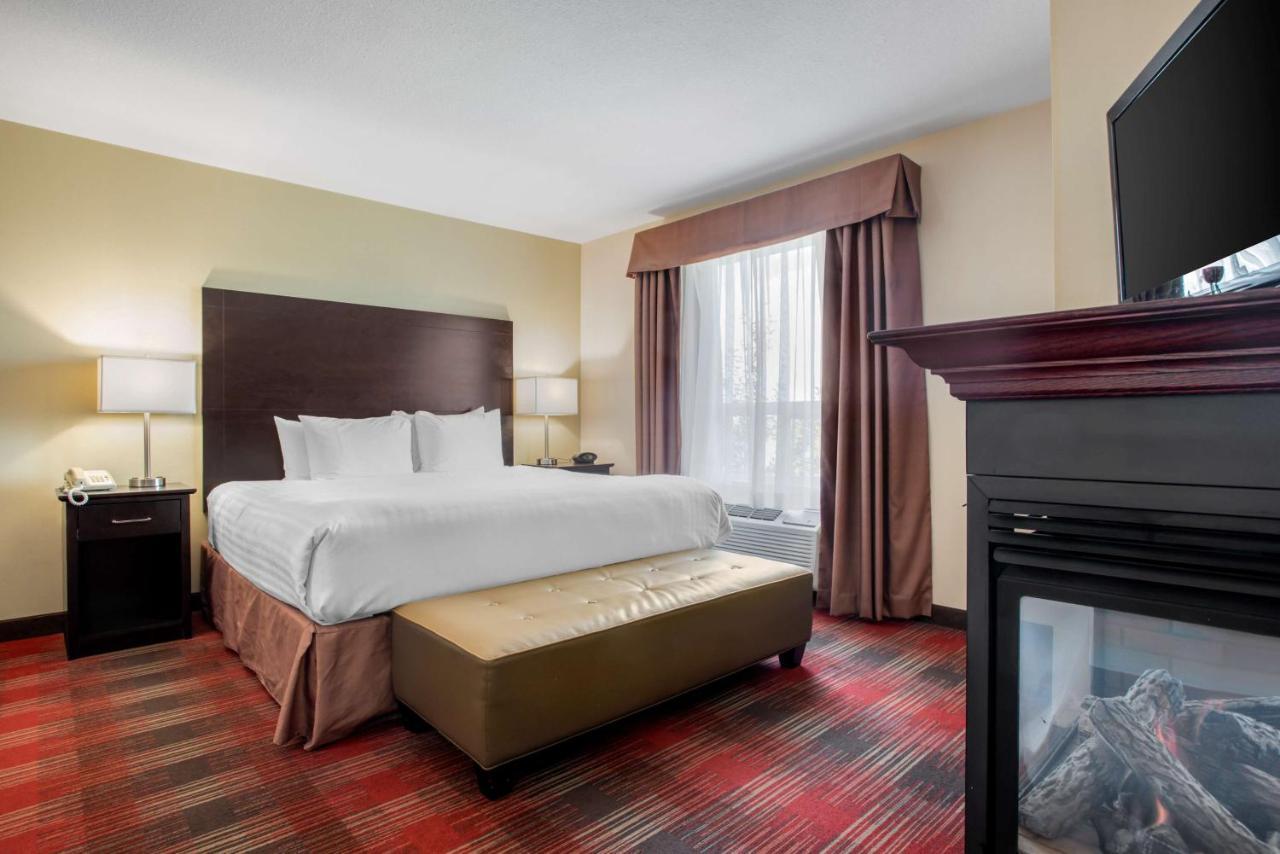 Best Western Plus Red Deer Inn & Suite Exterior foto