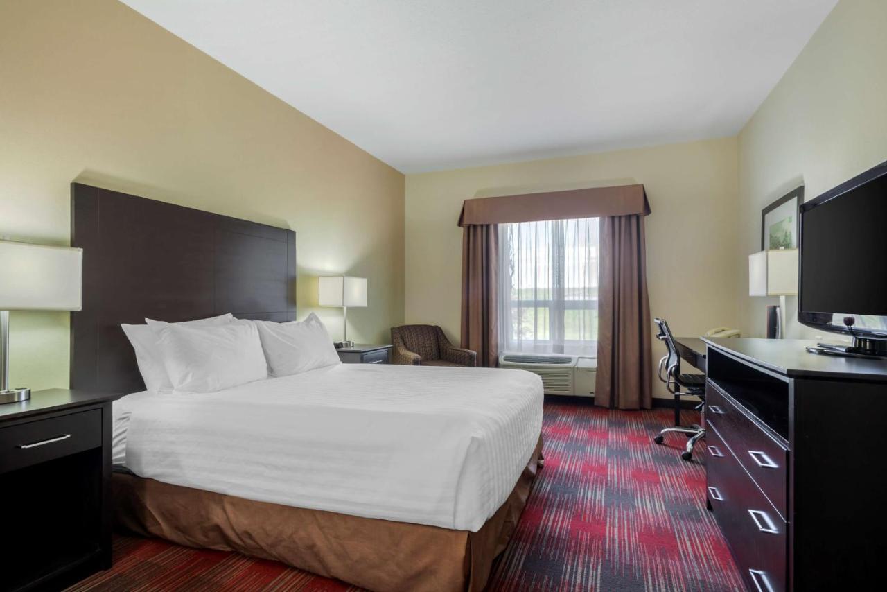 Best Western Plus Red Deer Inn & Suite Exterior foto