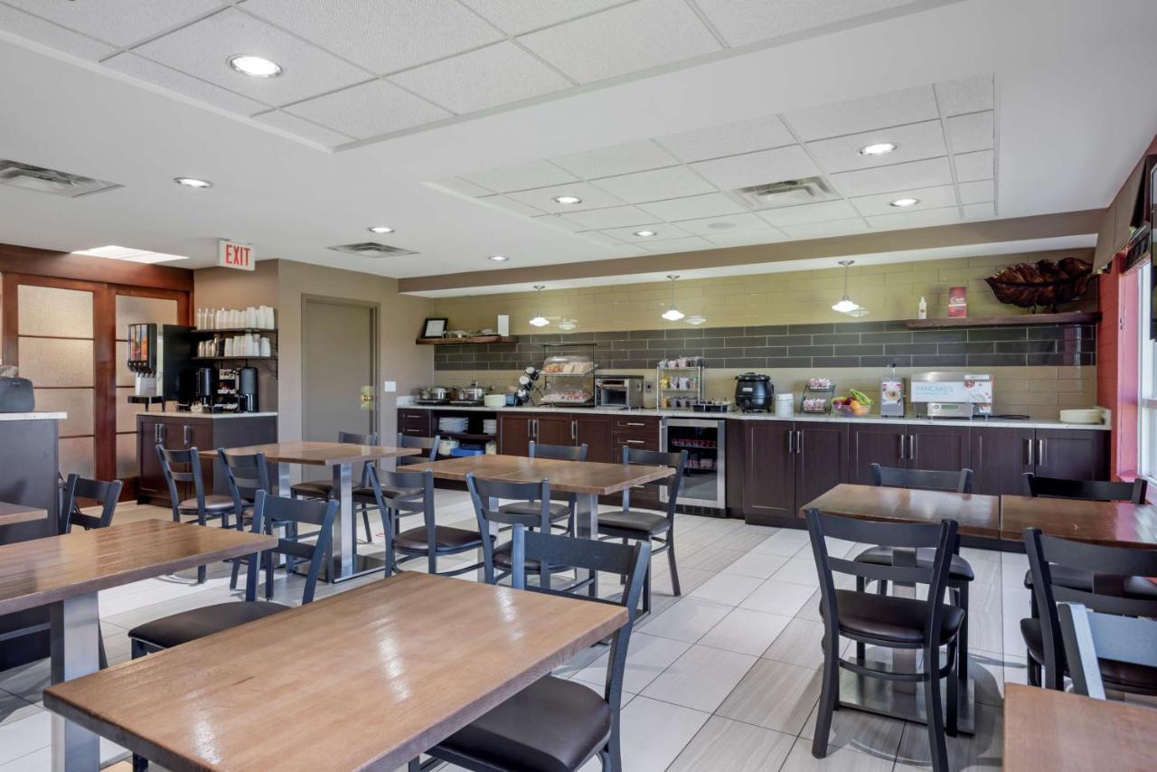 Best Western Plus Red Deer Inn & Suite Exterior foto