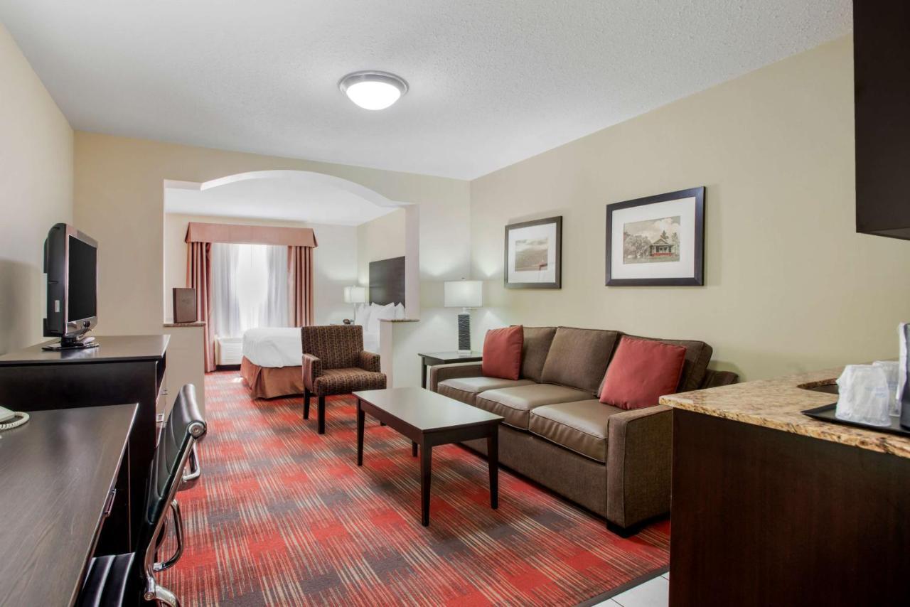 Best Western Plus Red Deer Inn & Suite Exterior foto