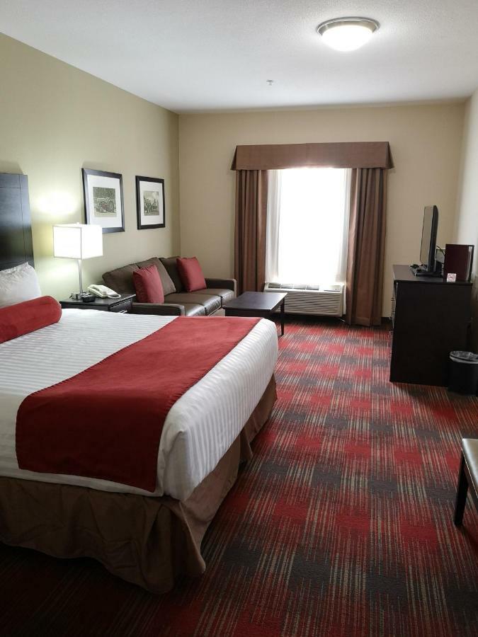 Best Western Plus Red Deer Inn & Suite Exterior foto