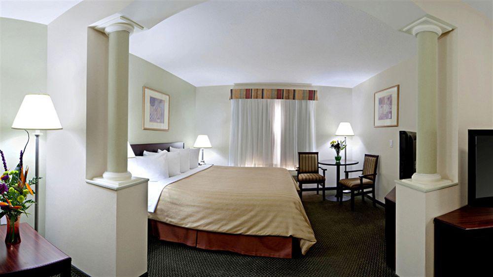 Best Western Plus Red Deer Inn & Suite Exterior foto